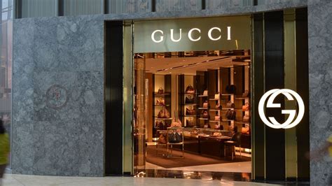 stipendio store manager gucci|Stipendi per Store Manager presso Gucci .